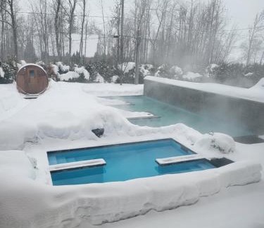 Chambord Ski Chalet | Chalets et Spa Lac Saint-Jean