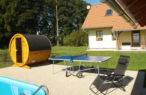 Mostek House | Chalupa Les Království