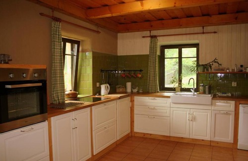 Zulova House | Chalupa Na Andělech