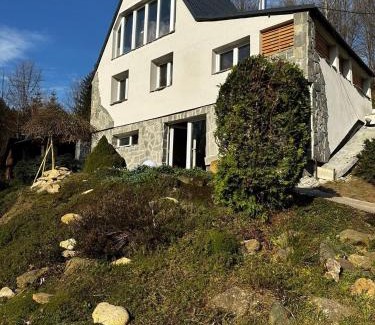 Horni Becva Ski Chalet | Chalupa za potokem