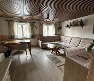 Horni Becva Ski Chalet | Chalupa za potokem