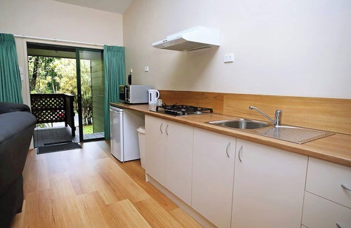 Lake Eacham Apartment | Chambers Wildlife Rainforest Lodges