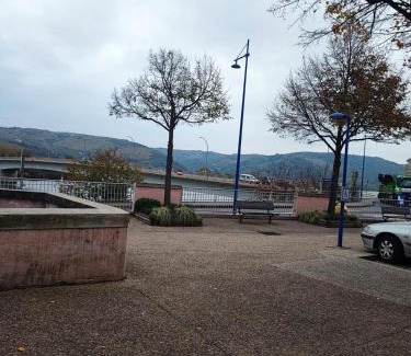 Saint-Vallier Apartment | Chambre 2 personnes