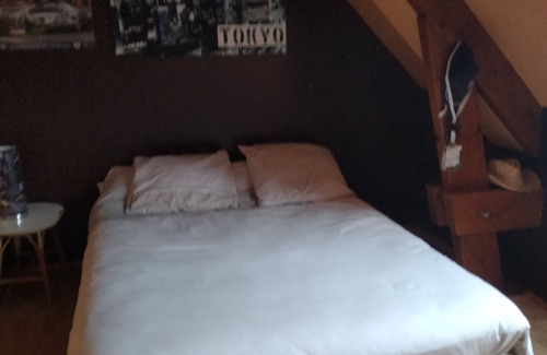 Teloche Bed & Breakfast | Chambre D'hôtes Pour Vacances ou des Événements Comme le Circuit, Antarès