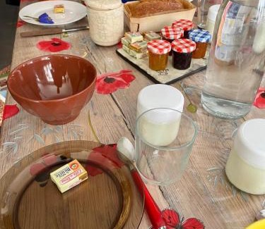 Bellevue-la-Montagne Bed & Breakfast | CHAMBRE D HOTES CHEZ DANY MAOWMAOW ET GARFIELD