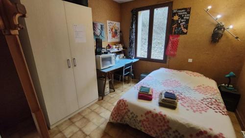 Le Chaffaut-Saint-Jurson House | Chambre dans villa