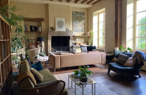 Lignieres-Orgeres Bed & Breakfast | Chambre Double de Charme, vue Parc Paysager, Maison D'hôtes, Ancien Presbytère