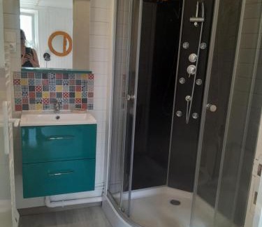 Saint-Claude Bed & Breakfast | chambre Haut jura