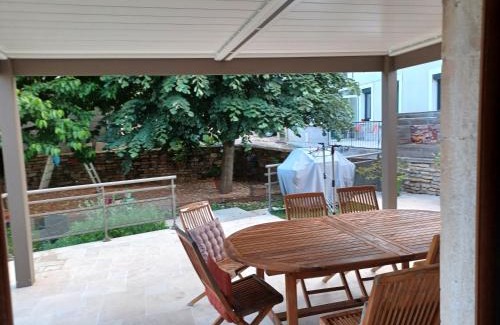 Cheilly-les-Maranges Bed & Breakfast | Chambre la cozanne