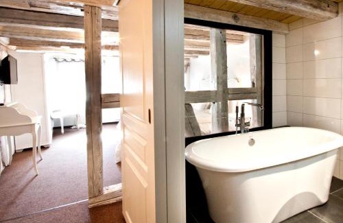 Saint-Hippolyte Bed & Breakfast | Chambre Le Hupsa Pfannala