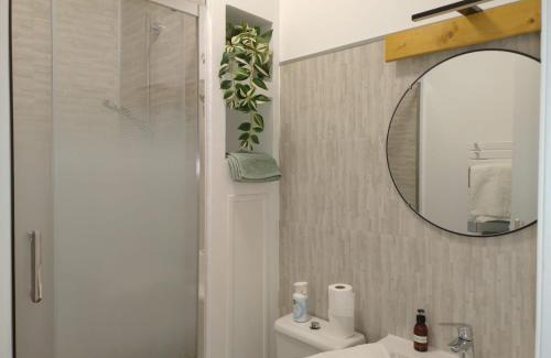 Nerondes Bed & Breakfast | Chambre Nérondes double Le Lion d Or