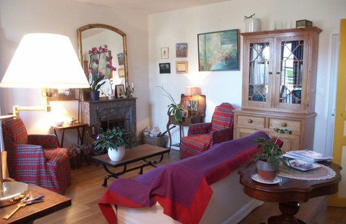 Montaigut-le-Blanc House | Chambres d'hôtes -B&B- La Bonneterie