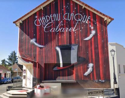 Gueugnon Bed & Breakfast | Chambres d’hôte au Chapeau Claque Cabaret