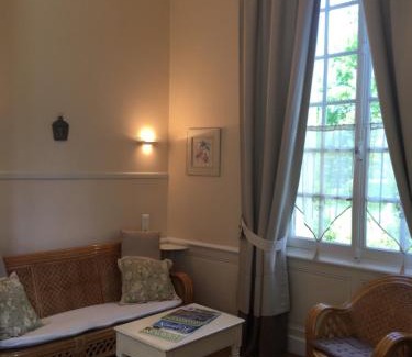 Saint-Aubin-le-Cauf Bed & Breakfast | Chambres d'Hôtes & Gites La Chatellenie