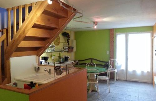 Moustey Bed & Breakfast | Chambres d'Hôtes Au Grillon Dort