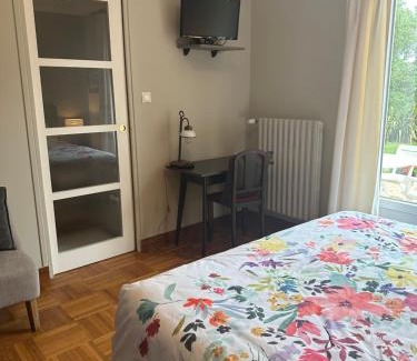 Plougoulm Bed & Breakfast | Chambres d'hôtes du Theven