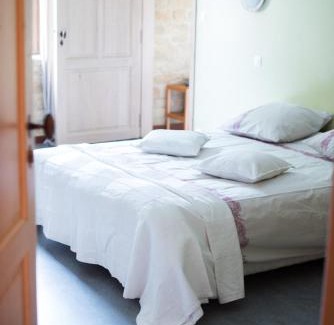 Tellancourt Bed & Breakfast | Chambres d'Hôtes La Fraiseraie