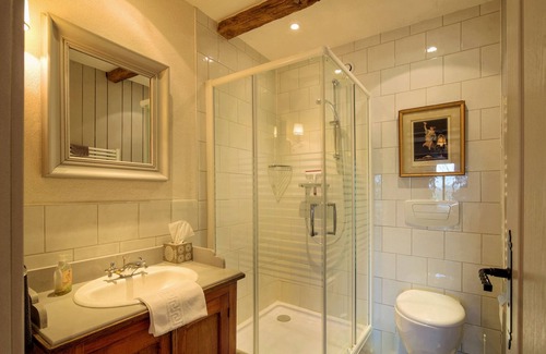 Vergheas House | Chambres D'hôtes - Le Cuisinier en Combraille