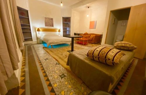 Decize Hotel | Chambres Zohra Centre ville