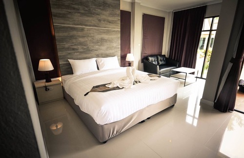 Pa Ngio Hotel | Chanalai Resort and Hotel