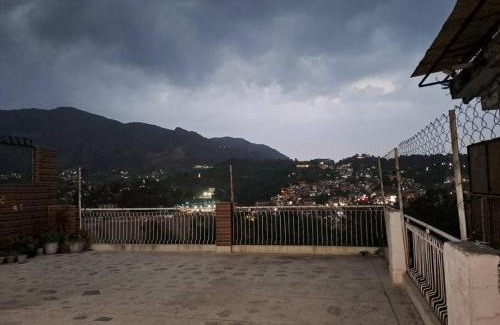 Solan Apartment | Chandel's Tranquil Terrace