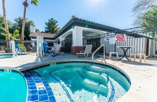 Chandler Apartment | Chandler 1 bd 1 ba Unrenovated apartment