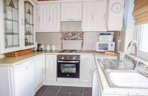 Grosmont Cottage | CHAPEL COTTAGE, pet friendly, country holiday cottage in Grosmont