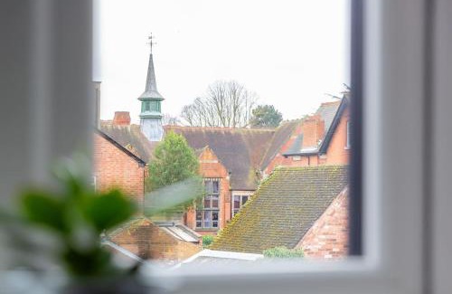 Loughborough Apartment | Chapel View