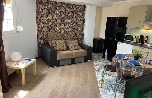Elda Apartment | Chapi, 41 avenue APTO Fully EQUIPPED 2 ROOMS CITY CENTER