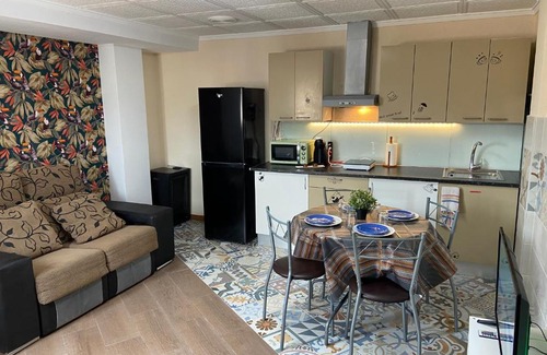 Elda Apartment | Chapi, 41 avenue APTO Fully EQUIPPED 2 ROOMS CITY CENTER