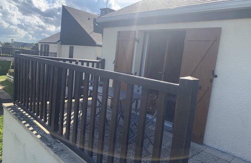 Merville-Franceville-Plage Apartment | Charming 4-Person Duplex with Balcony and Parking in Merville-Franceville