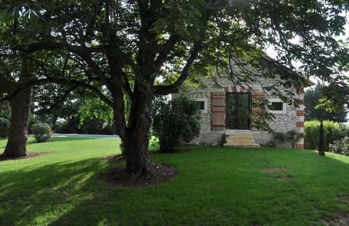 Saint-Martin-de-Goyne House | Character house in wooded park with swimming pool