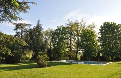 Saint-Martin-de-Goyne House | Character house in wooded park with swimming pool
