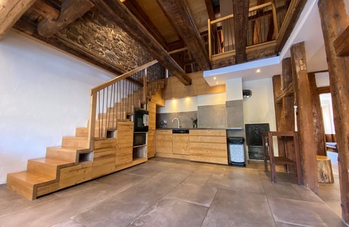 Gueberschwihr House | CHARACTER GITE with TERRACE and GARDEN, SPACIOUS and QUIET