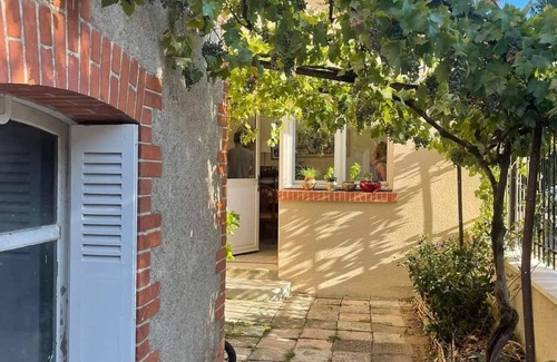 Saint-Cyr-sur-Loire House | Character house near the Loire