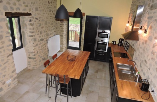 Lugan Cottage | Character house in Aveyron classified 4 stars