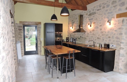 Lugan Cottage | Character house in Aveyron classified 4 stars