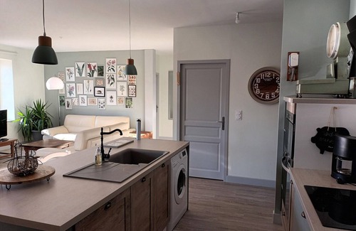 Gy Cottage | Character house in Gy with parking and Wifi