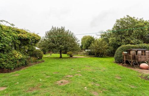 Ryde House | Character property perfect for families