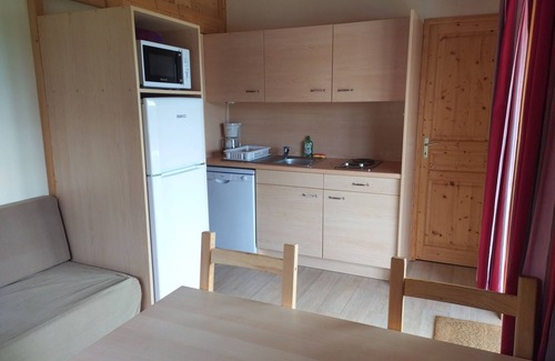 Usson-en-Forez Ski Chalet | Charlay of 35m2 for 6 people.