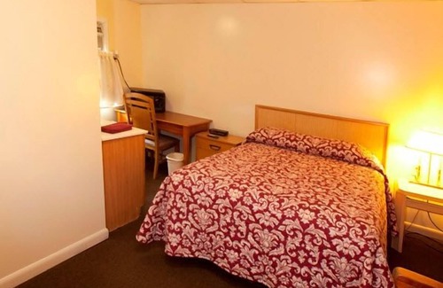 Frostburg Hotel | Charlie's Motel