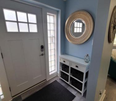 New Baltimore Apartment | Charlies by the Bay Unit 1