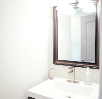East Arlington Apartment | Charm City Luxury 4 Bedroom Brick Home