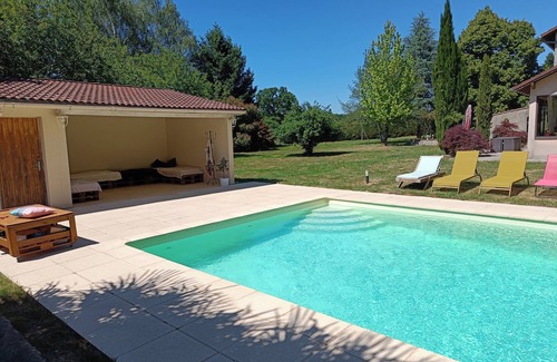 Saint-Laurent-les-Eglises House | Charming country villa with swimming pool