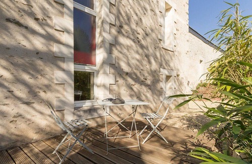 Saint-Sebastien-sur-Loire Cottage | Charming Cottage Near Nantes with Private Terrace, Bikes & Modern Amenities