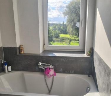 Gentinnes House | Charmante chambre bucolique - 2ᵉ en option