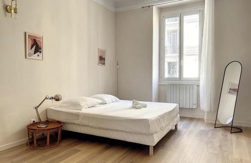 Les Cinq Avenues Apartment | Charmant appartement rénové - Central & Spacieux - Les Frères de la Loc'