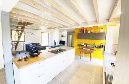 Les Autels-Villevillon House | 🏡charmante Maison Avec 🏊piscine Chauffée à 1h30 de Paris 🗼 - Perche