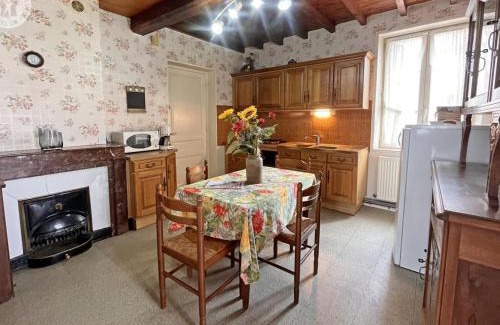 Saint-Heand House | Charmant gîte à la ferme avec terrasse près de Saint-Étienne, 1 chambre, wifi, animaux acceptés - FR-1-496-144