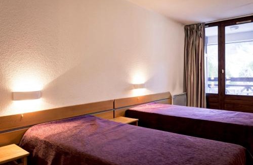 Brides-les-Bains Apartment | Charmant studio avec balcon, WiFi et parking - 4 couchages - Brides-les-Bains - FR-1-512-59